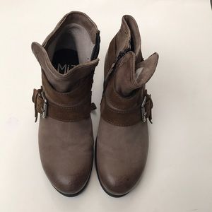 Miz Mooz leather and suede strap boots latte